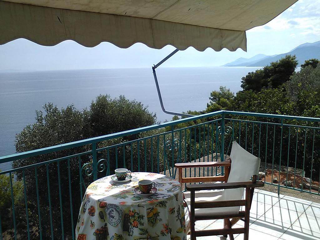 Villa Castle Sea View Parálion Ástros Exteriér fotografie